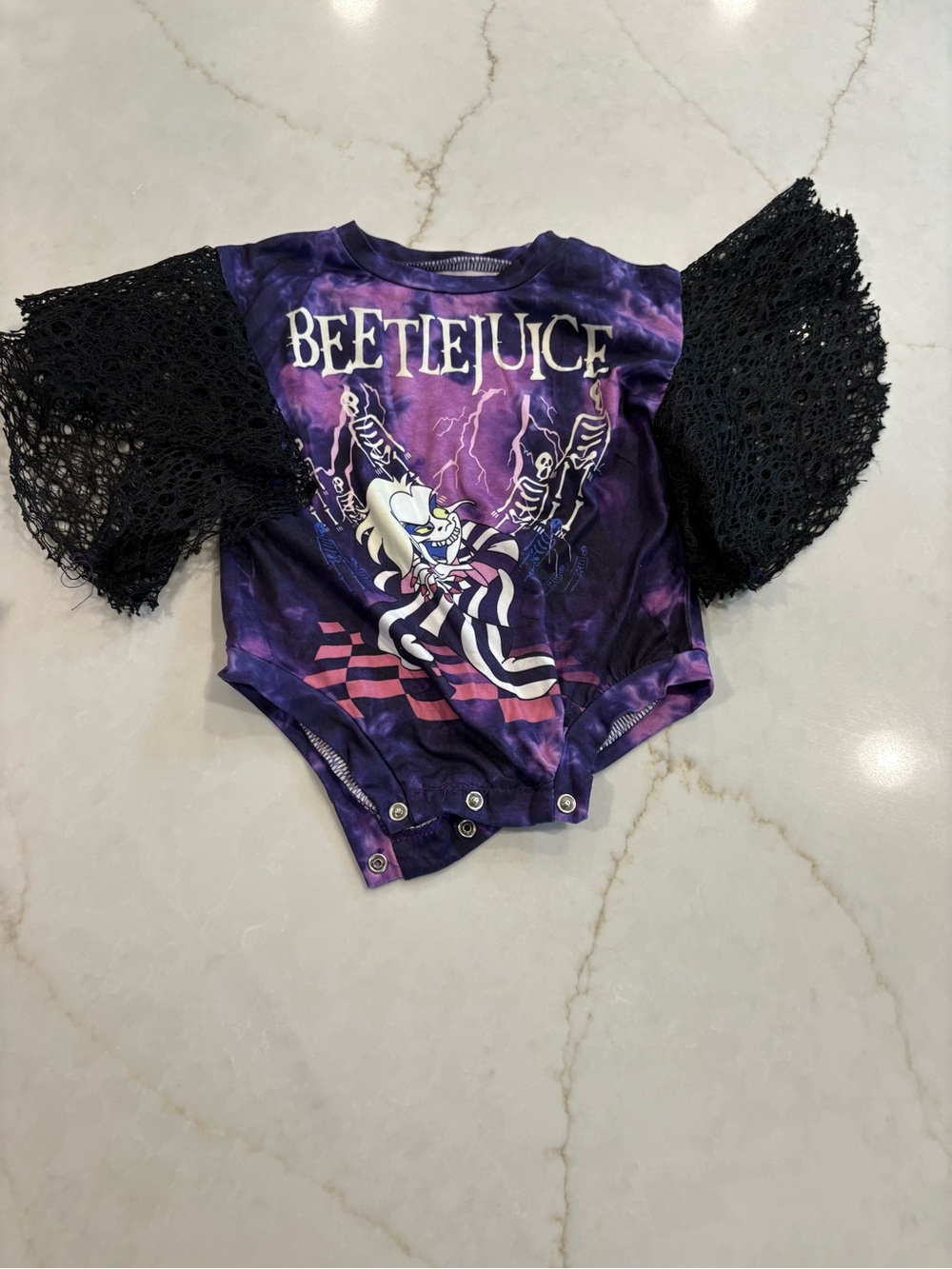 Beetlejuice Bubble // 3-6m
